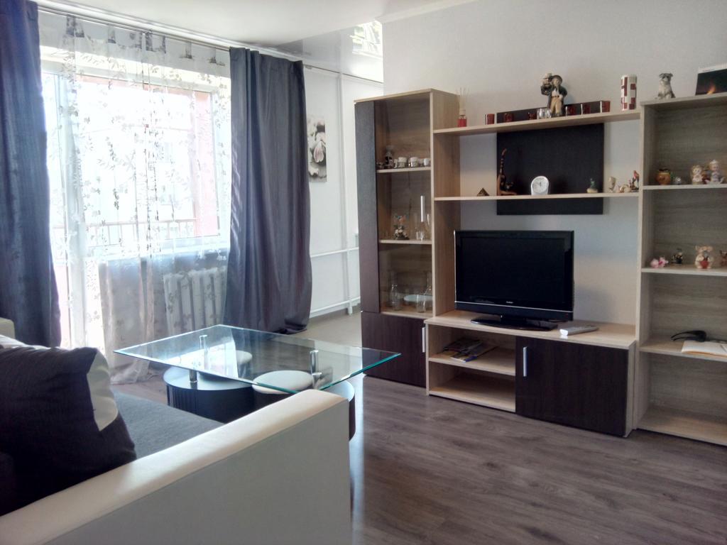 L.E.C. Travel Apartments Ventspils Extérieur photo
