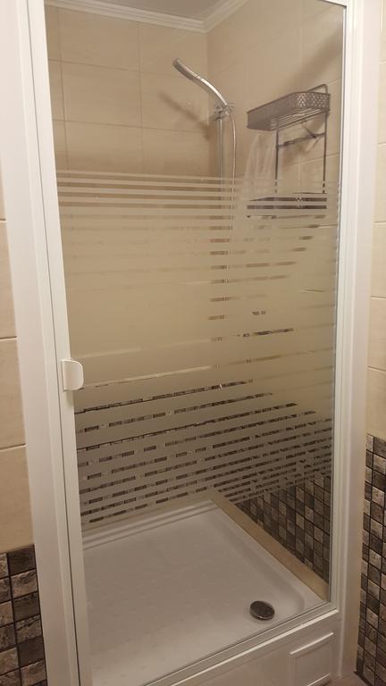 L.E.C. Travel Apartments Ventspils Extérieur photo