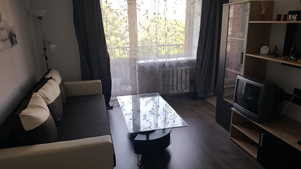 L.E.C. Travel Apartments Ventspils Extérieur photo